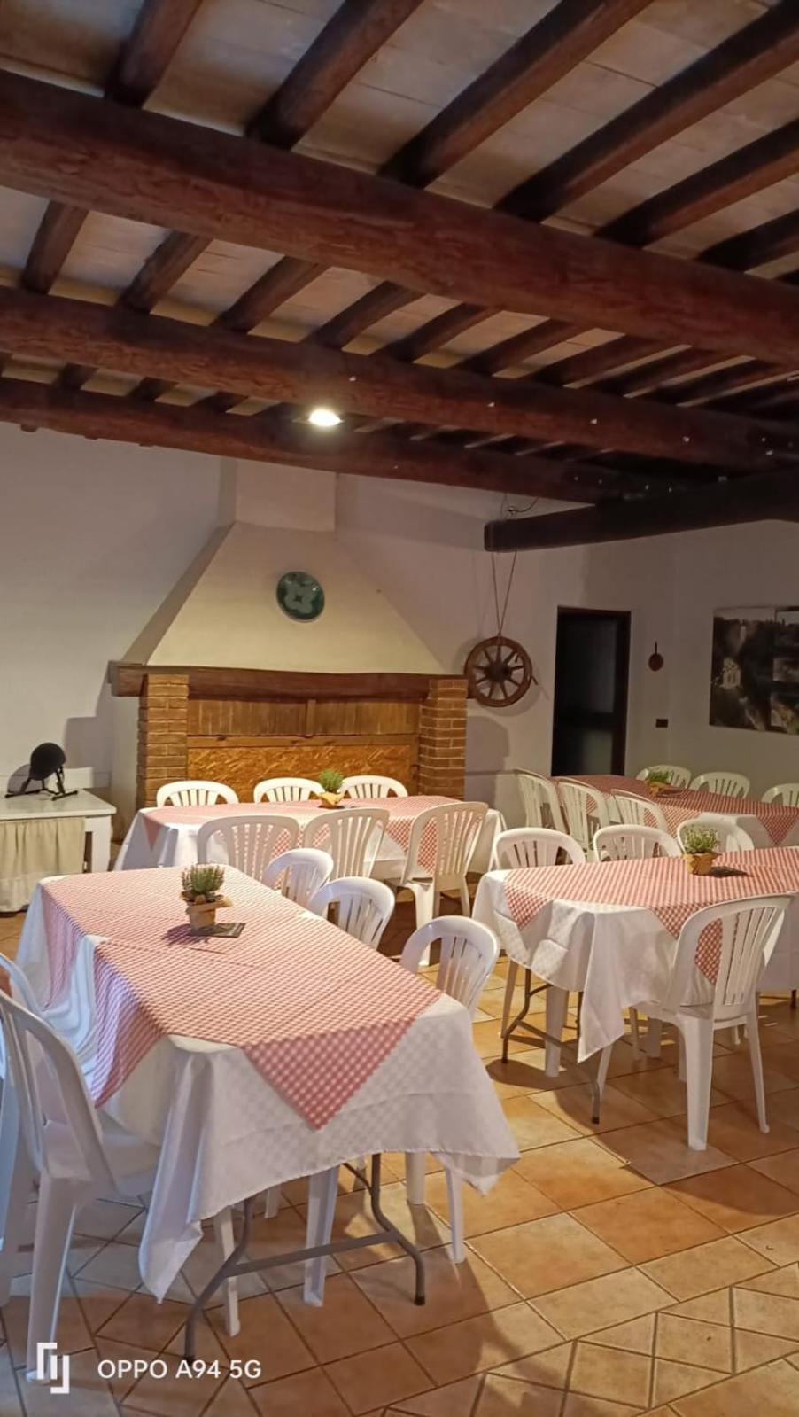 La Vecchia Stalla B&B นาร์นี ภายนอก รูปภาพ