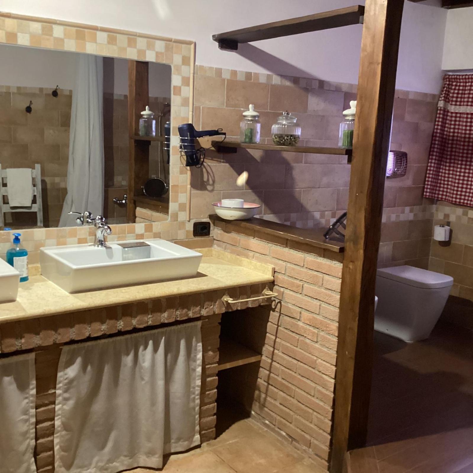 La Vecchia Stalla B&B นาร์นี ภายนอก รูปภาพ