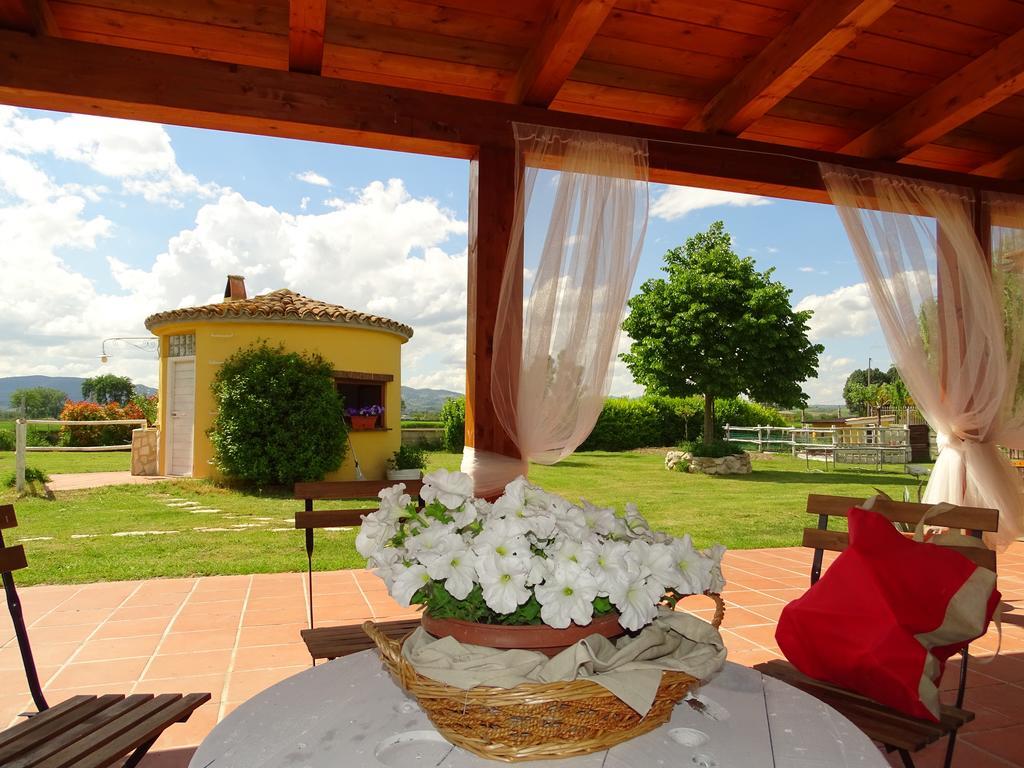 La Vecchia Stalla B&B นาร์นี ภายนอก รูปภาพ