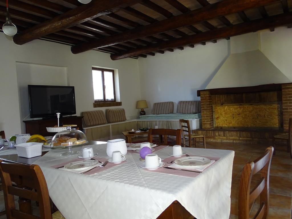 La Vecchia Stalla B&B นาร์นี ภายนอก รูปภาพ