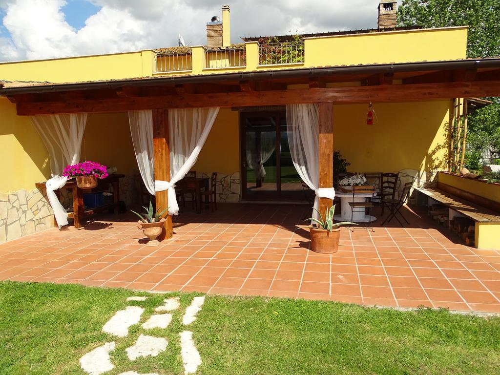 La Vecchia Stalla B&B นาร์นี ภายนอก รูปภาพ