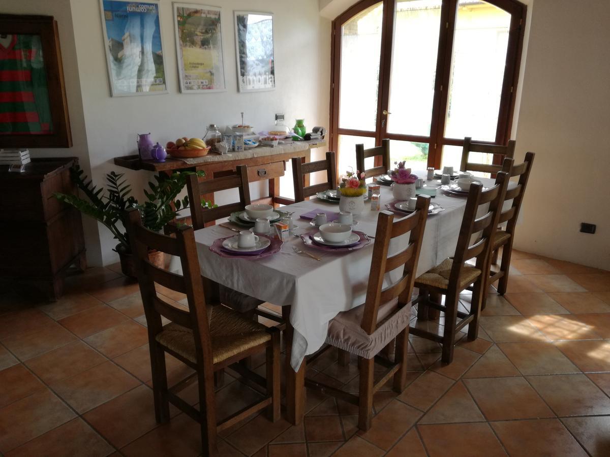 La Vecchia Stalla B&B นาร์นี ภายนอก รูปภาพ
