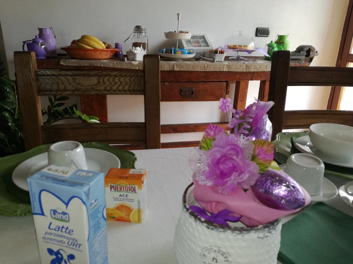 La Vecchia Stalla B&B นาร์นี ภายนอก รูปภาพ